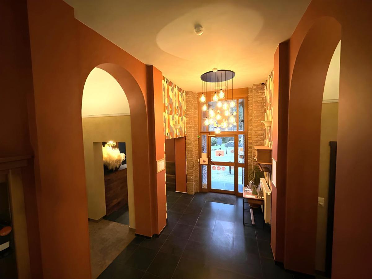 Hotel Des Comtes Durbuy Esterno foto